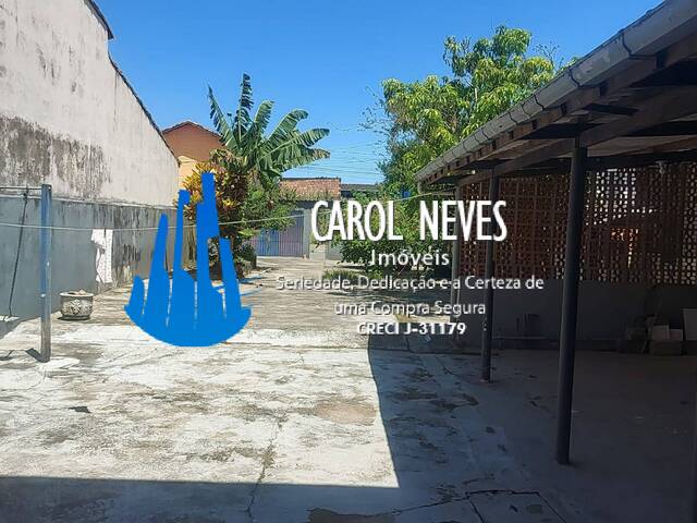 Sobrado para Venda em Mongaguá - 2