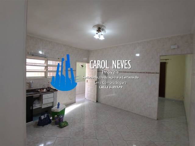 #8130 - Casa para Venda em Praia Grande - SP