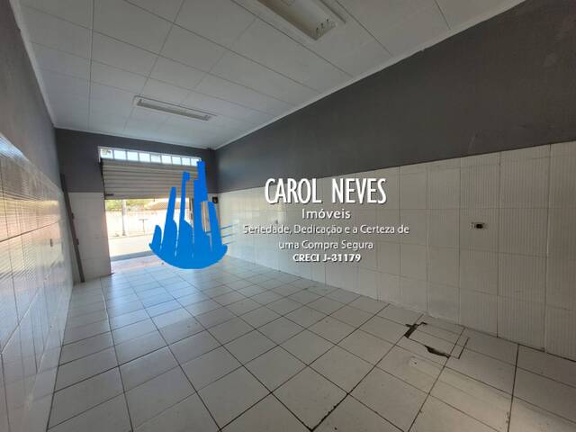 Salão Comercial para Venda em Mongaguá - 4