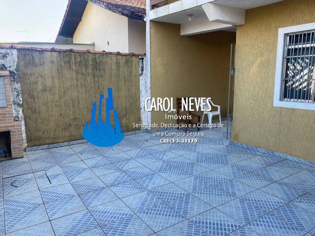 Sobrado para Venda em Mongaguá - 2
