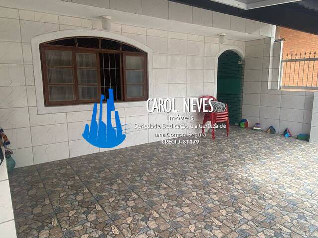 Casa para Venda em Mongaguá - 2