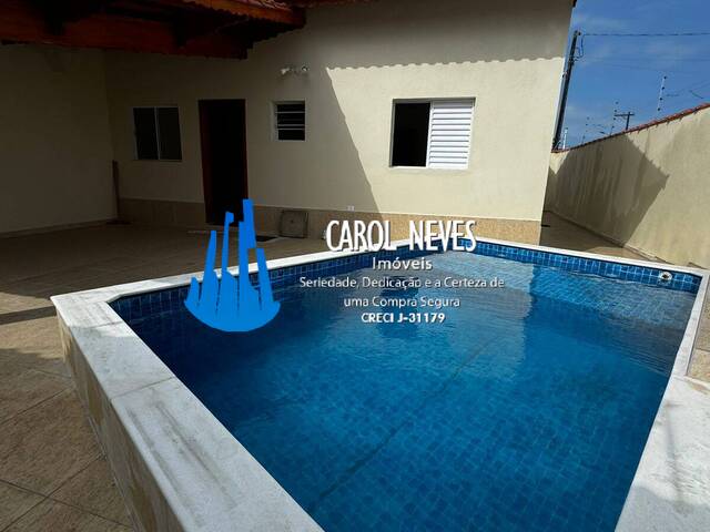 Casa para Venda em Mongaguá - 2