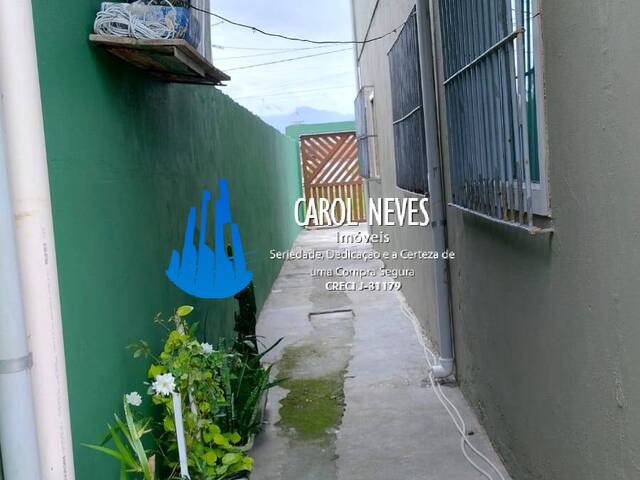 #8995 - Sobrado para Venda em Mongaguá - SP