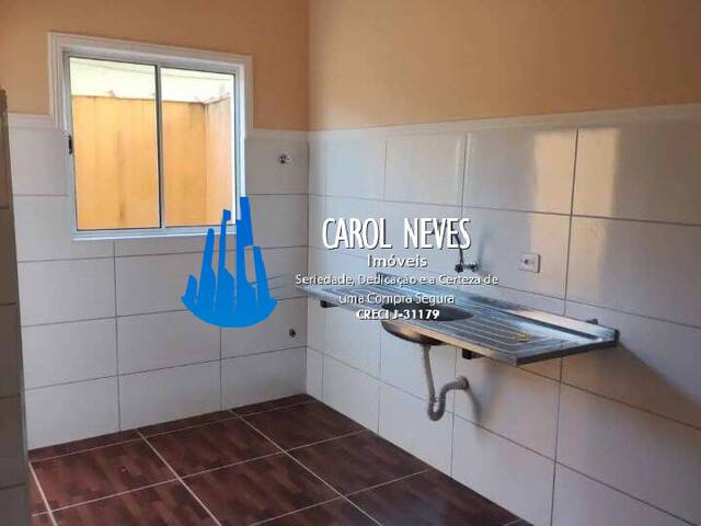 Casa em Condomínio Fechado para Venda em Mongaguá - 4