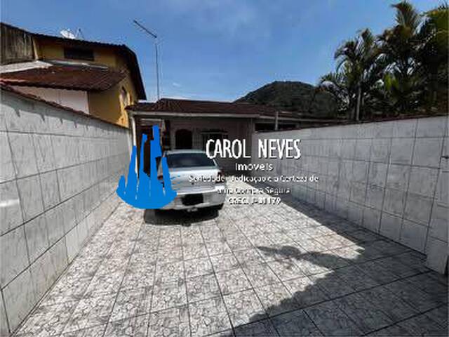 Casa para Venda em Mongaguá - 2