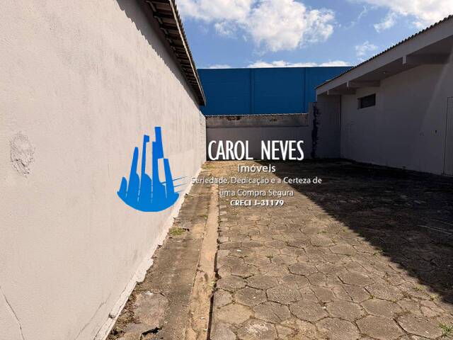 Salão Comercial para Venda em Mongaguá - 5