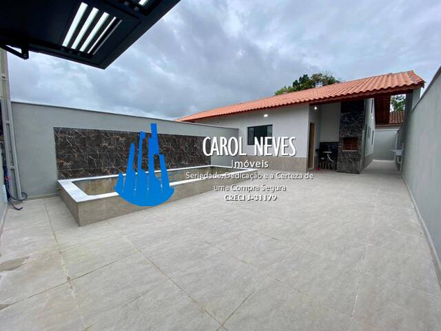 Casa para Venda em Mongaguá - 2