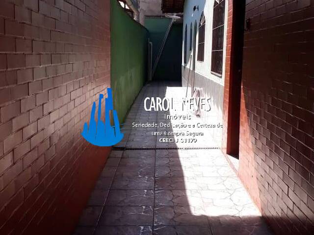 Casa para Venda em Mongaguá - 2