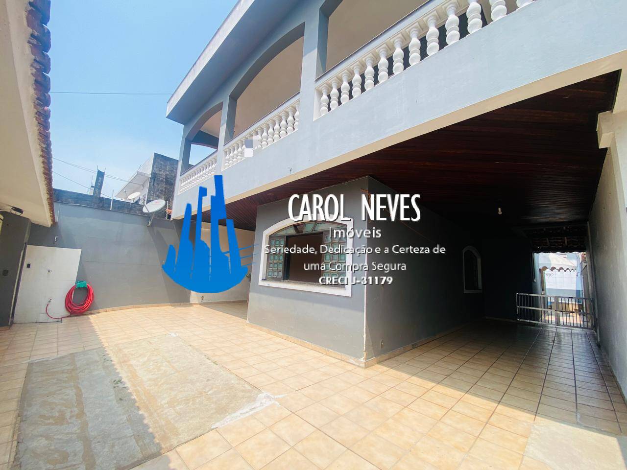 Casa, 4 quartos, 275 m² - Foto 1