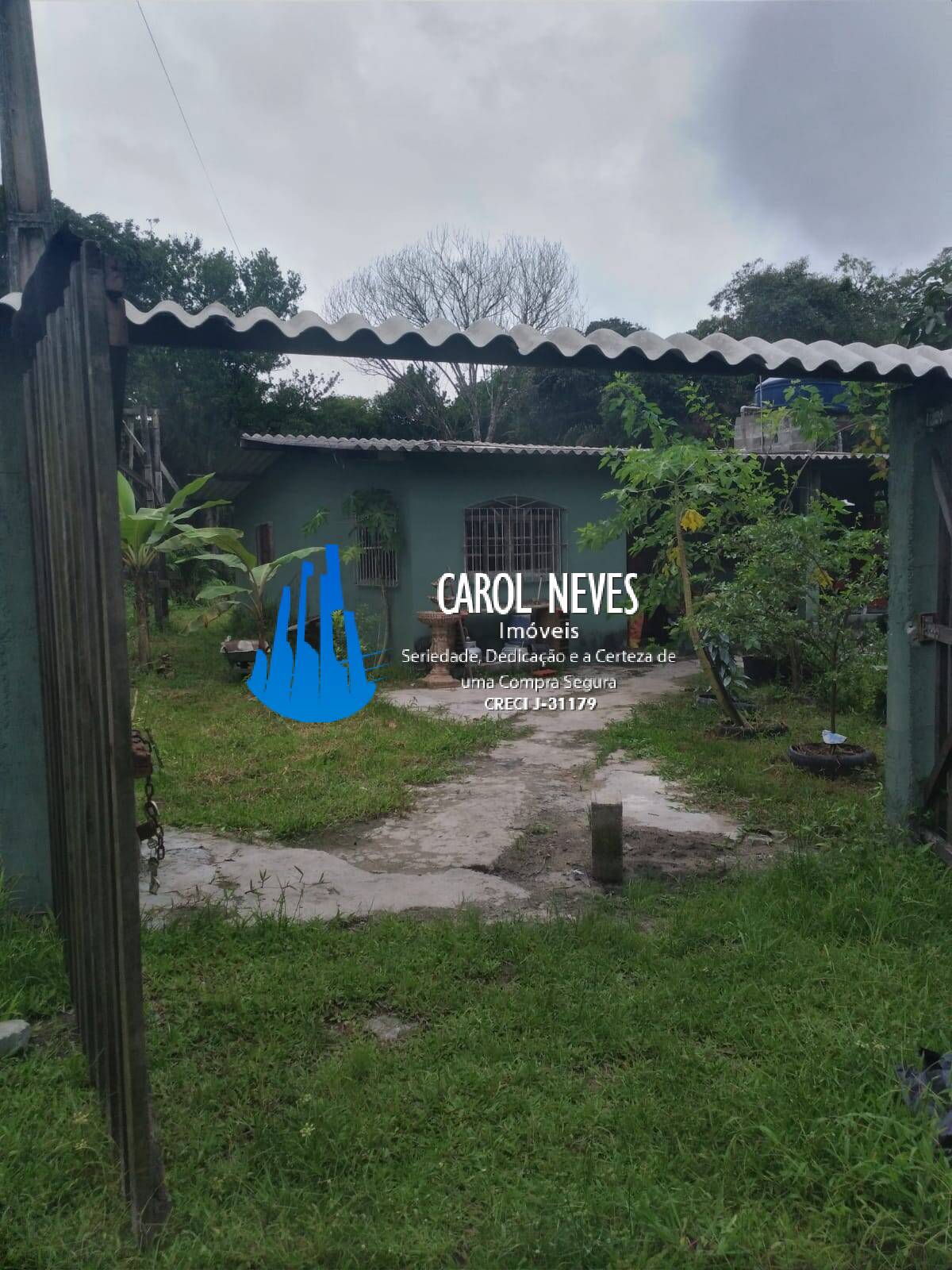 Chácara, 3 quartos, 1200 m² - Foto 1