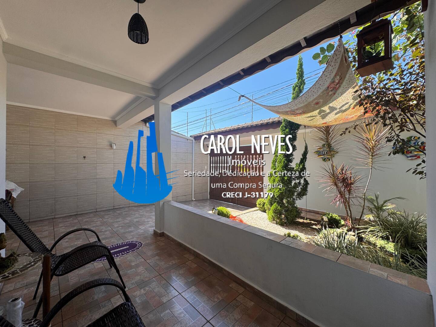 Casa à venda com 4 quartos, 170m² - Foto 3
