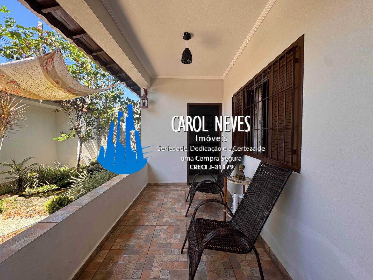 Casa à venda com 4 quartos, 170m² - Foto 4