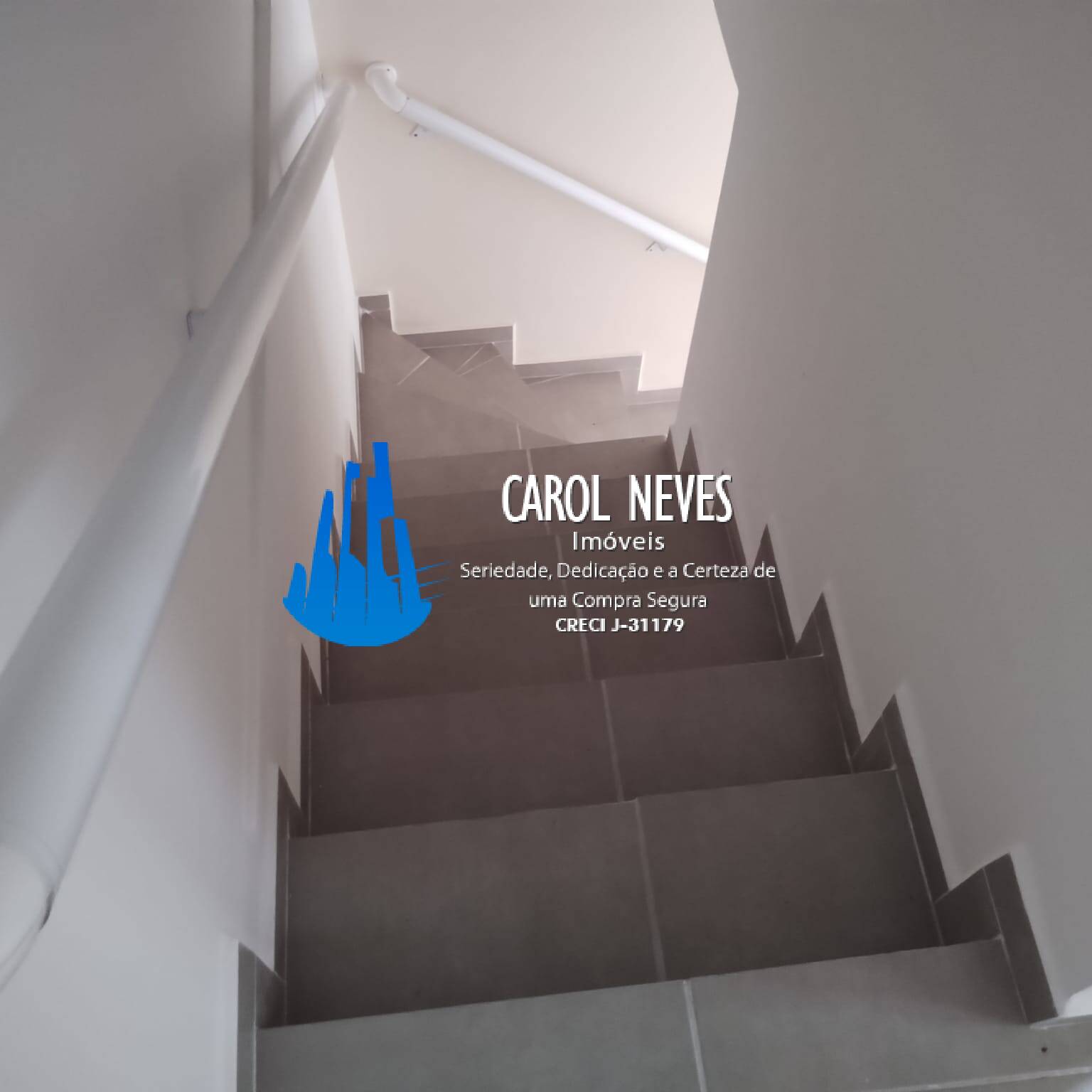 Casa de Condomínio à venda e aluguel com 2 quartos, 61m² - Foto 11