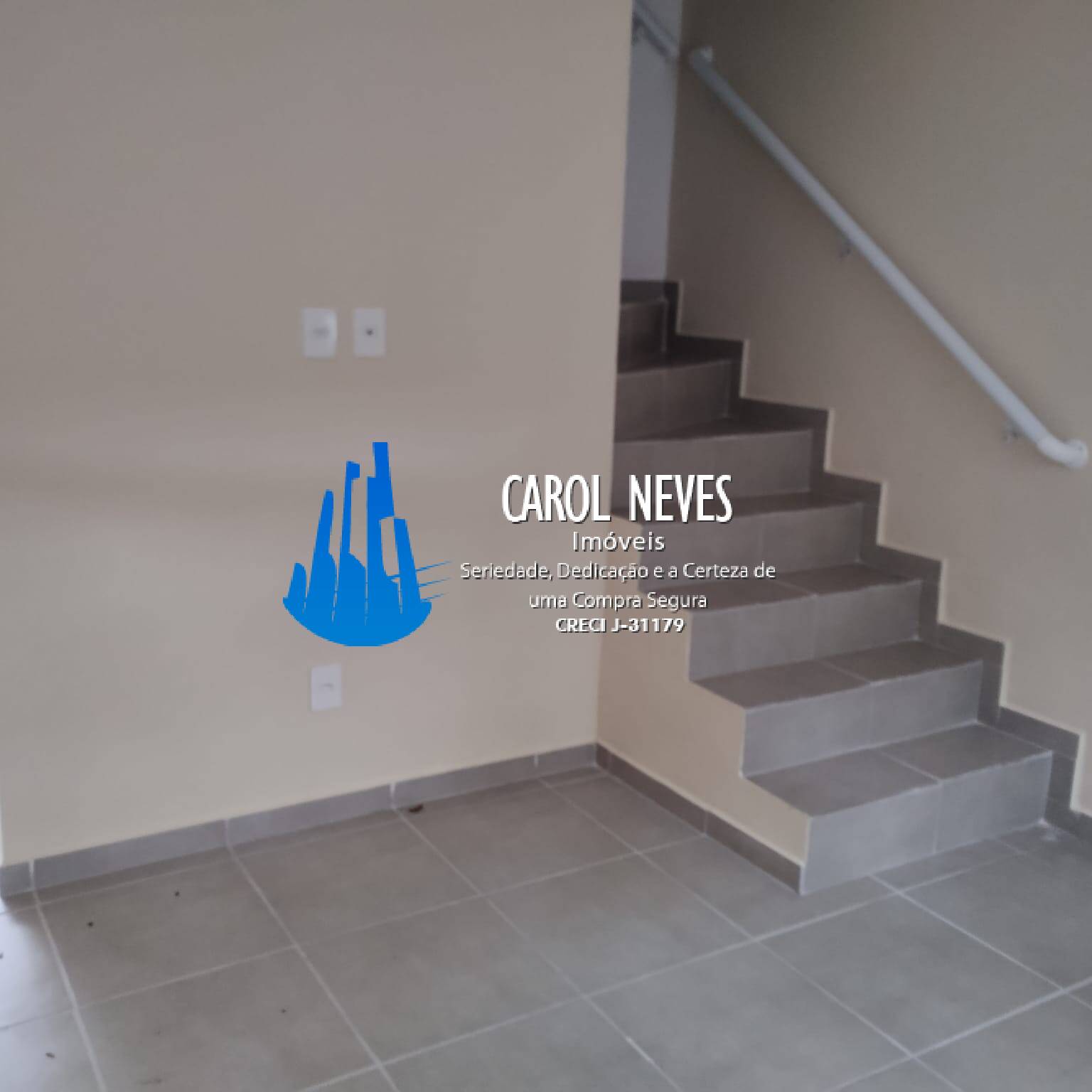 Casa de Condomínio à venda e aluguel com 2 quartos, 61m² - Foto 5
