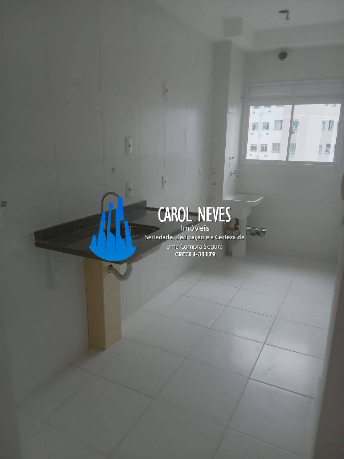 Apartamento à venda com 2 quartos, 48m² - Foto 2