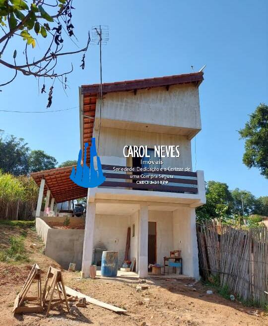 Chácara à venda com 2 quartos, 2200m² - Foto 1
