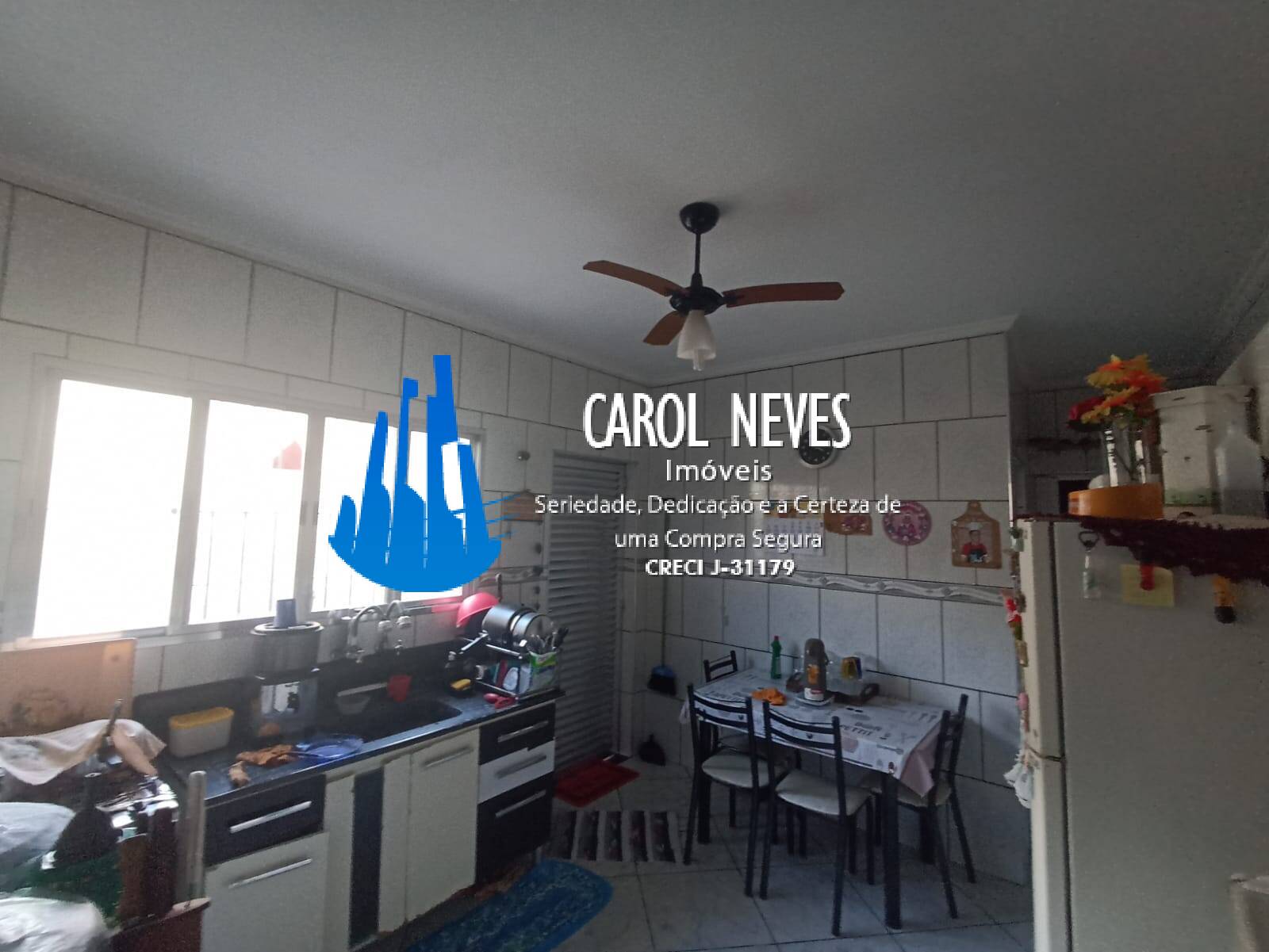 Casa à venda com 2 quartos, 100m² - Foto 10