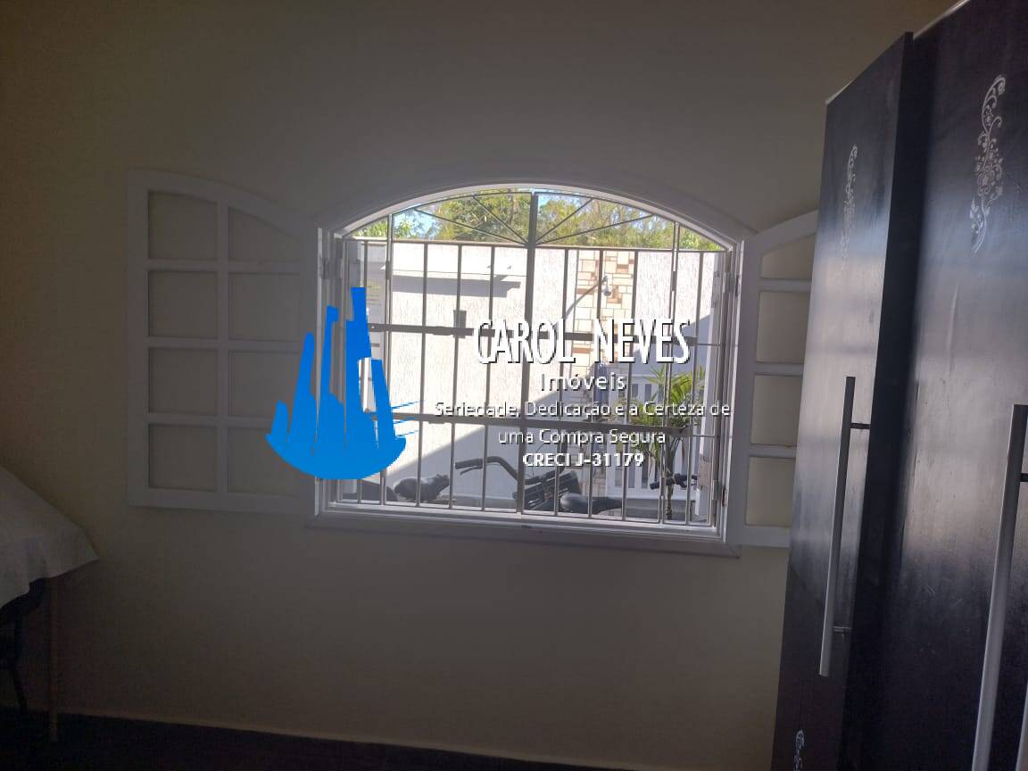 Casa à venda com 4 quartos, 90m² - Foto 14
