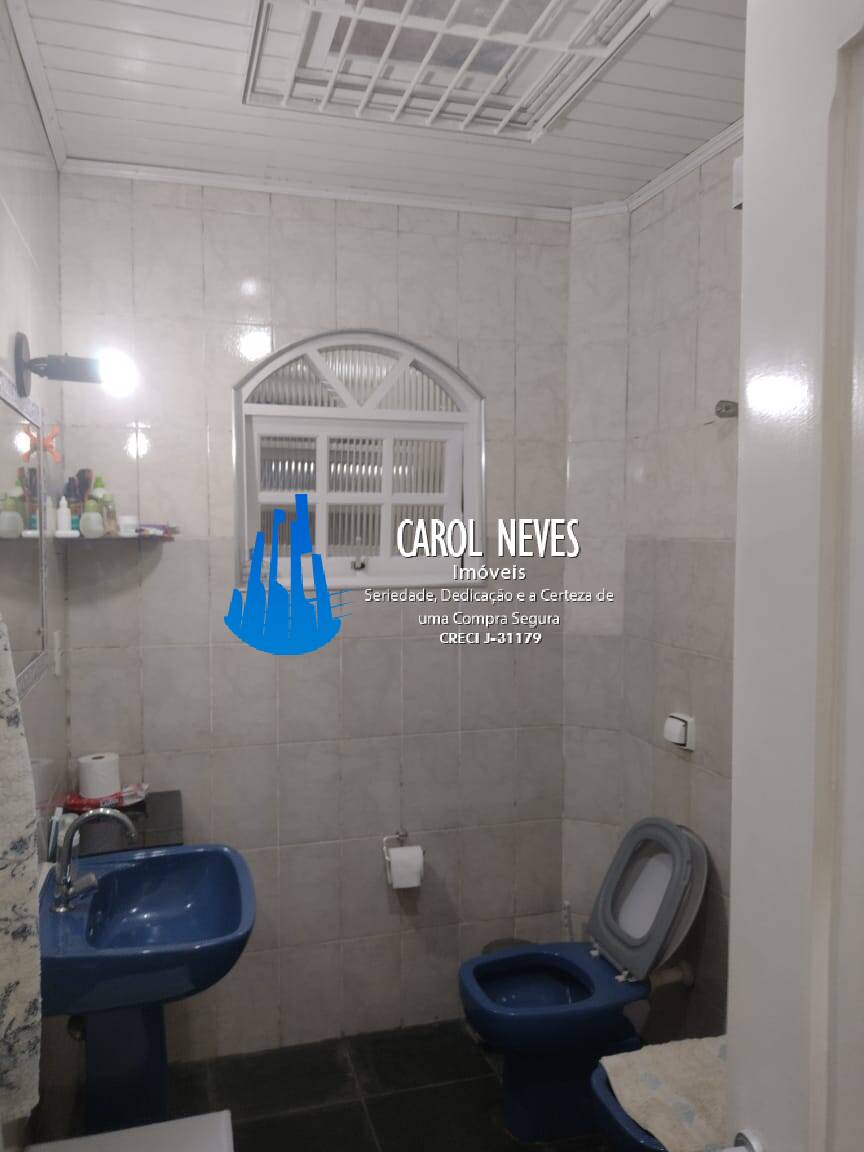 Casa à venda com 4 quartos, 90m² - Foto 18