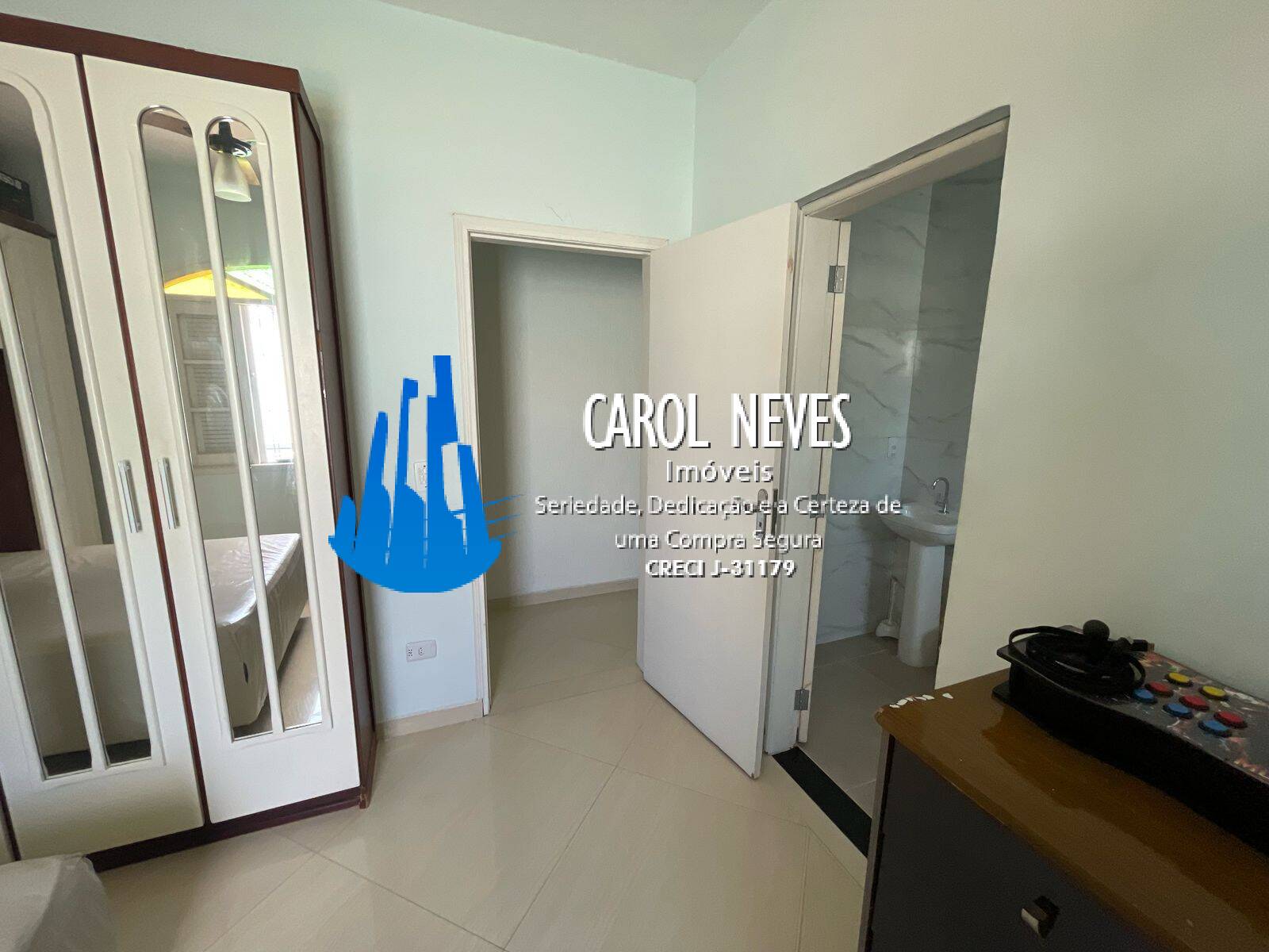 Casa à venda com 3 quartos, 92m² - Foto 16