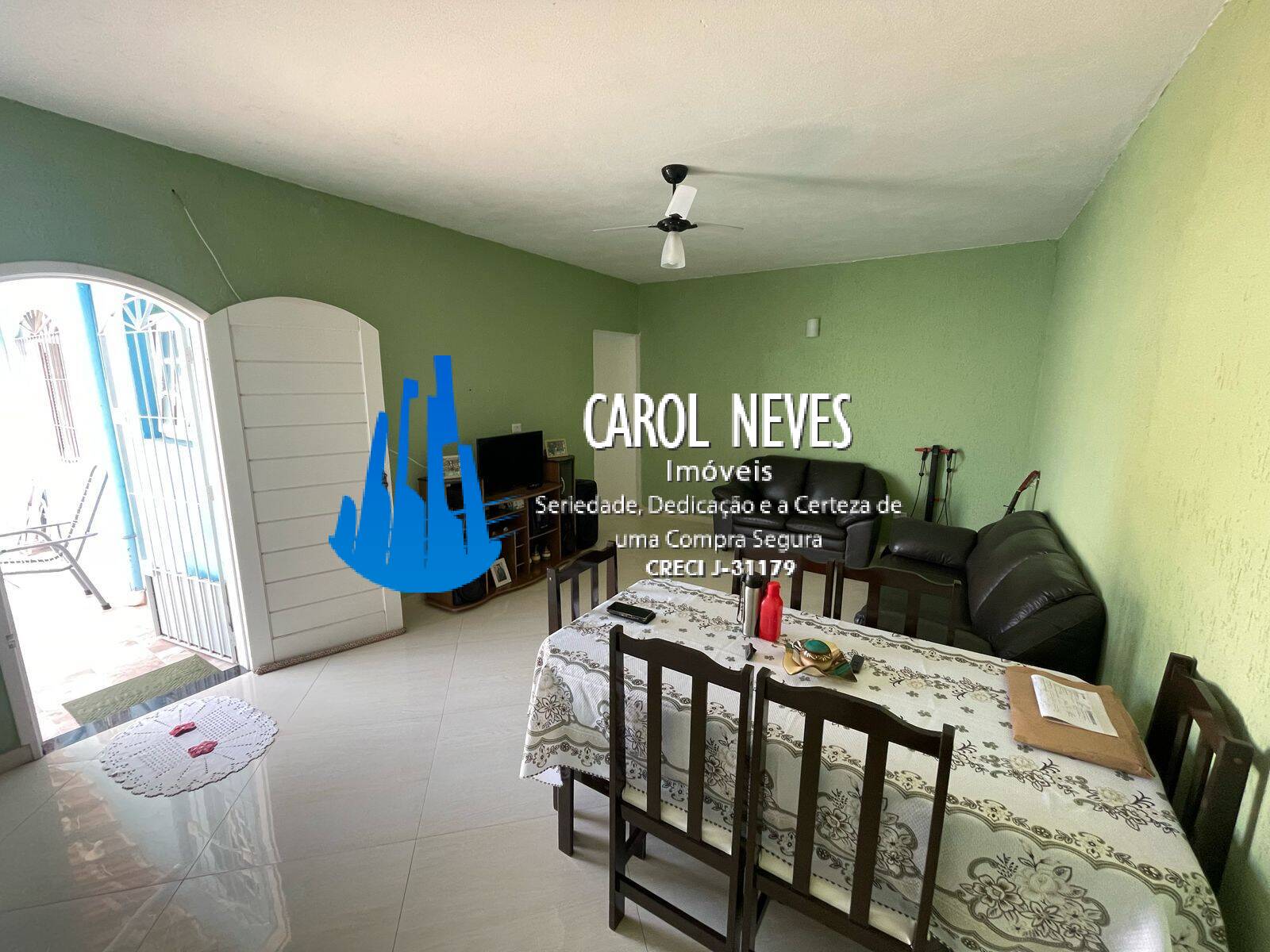 Casa à venda com 3 quartos, 92m² - Foto 11