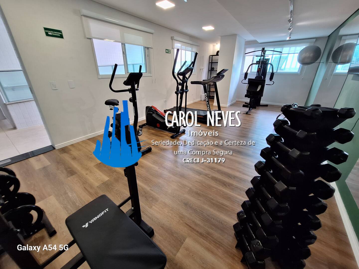 Apartamento à venda e aluguel com 2 quartos, 71m² - Foto 27