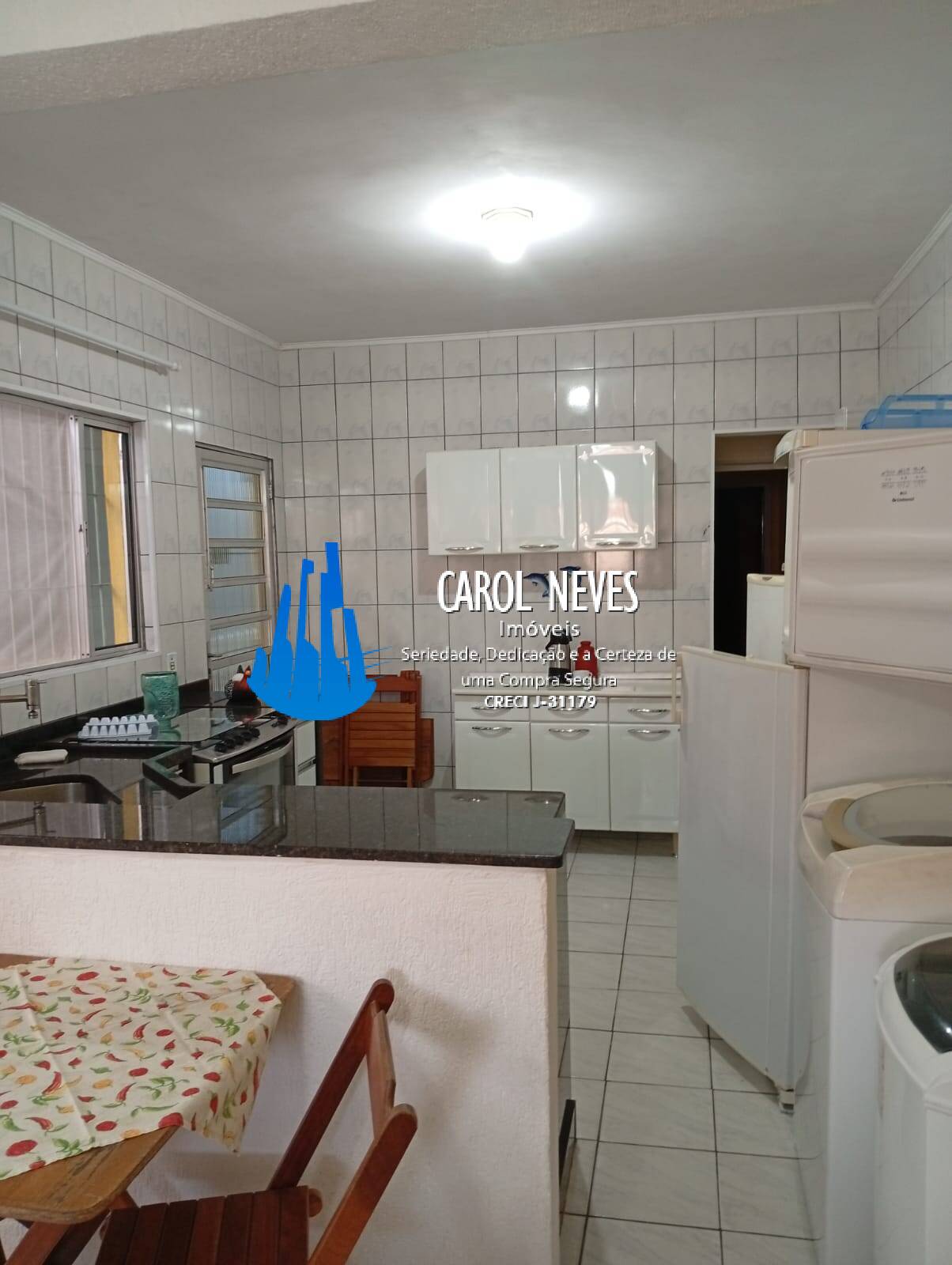 Casa à venda com 2 quartos, 140m² - Foto 6