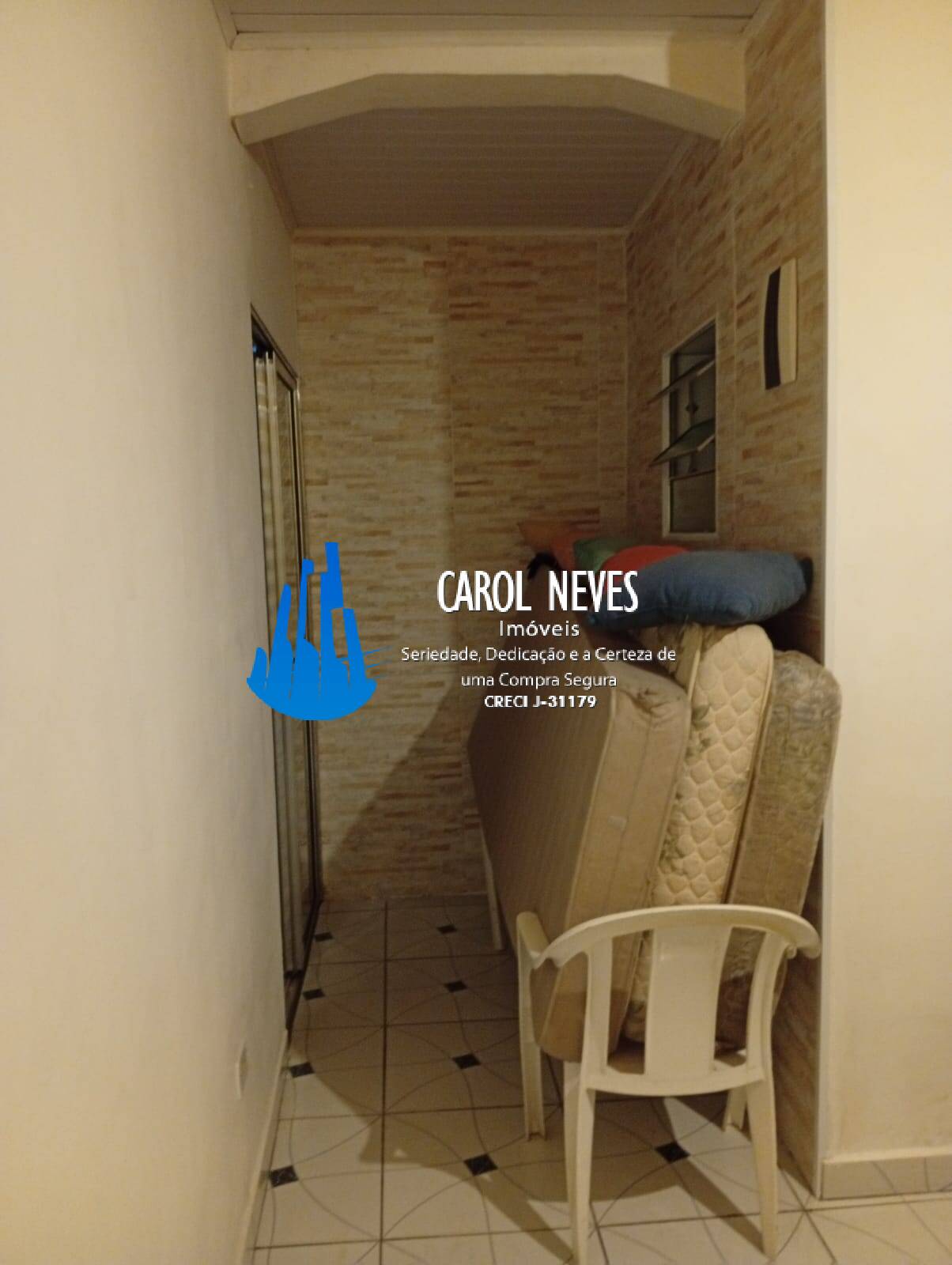 Casa à venda com 2 quartos, 140m² - Foto 14