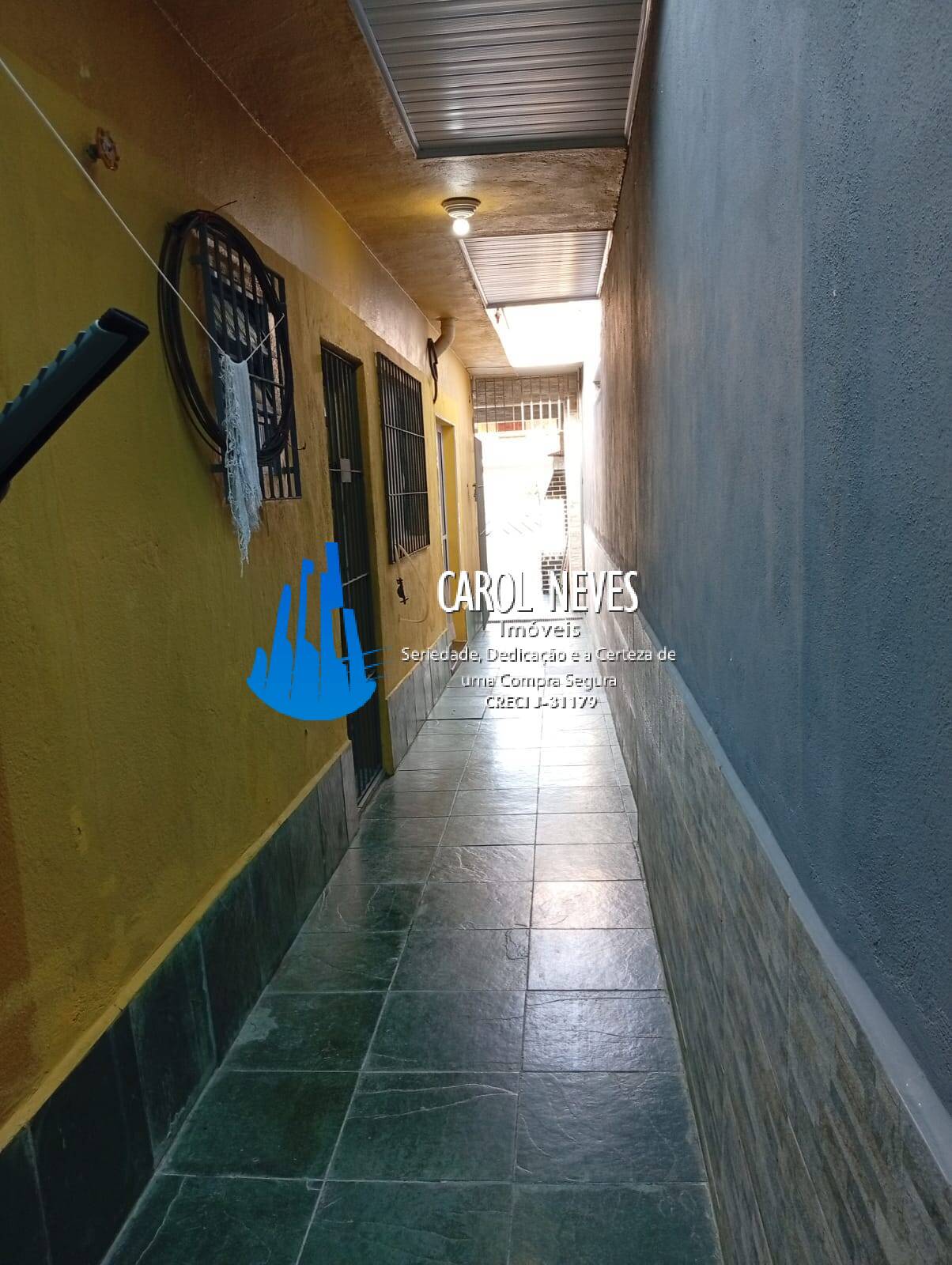 Casa à venda com 2 quartos, 140m² - Foto 21