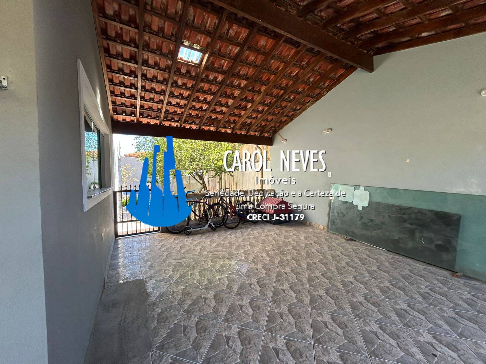 Casa à venda com 5 quartos, 229m² - Foto 20