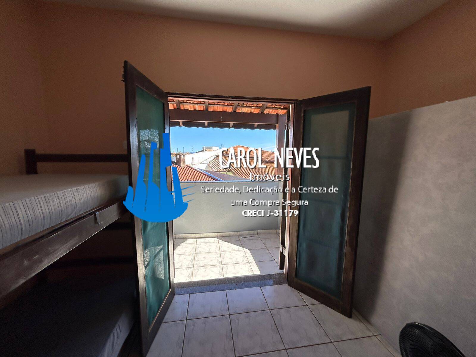 Casa à venda com 5 quartos, 229m² - Foto 43