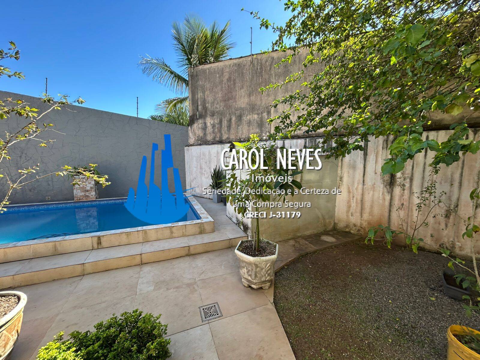 Casa à venda com 5 quartos, 229m² - Foto 7