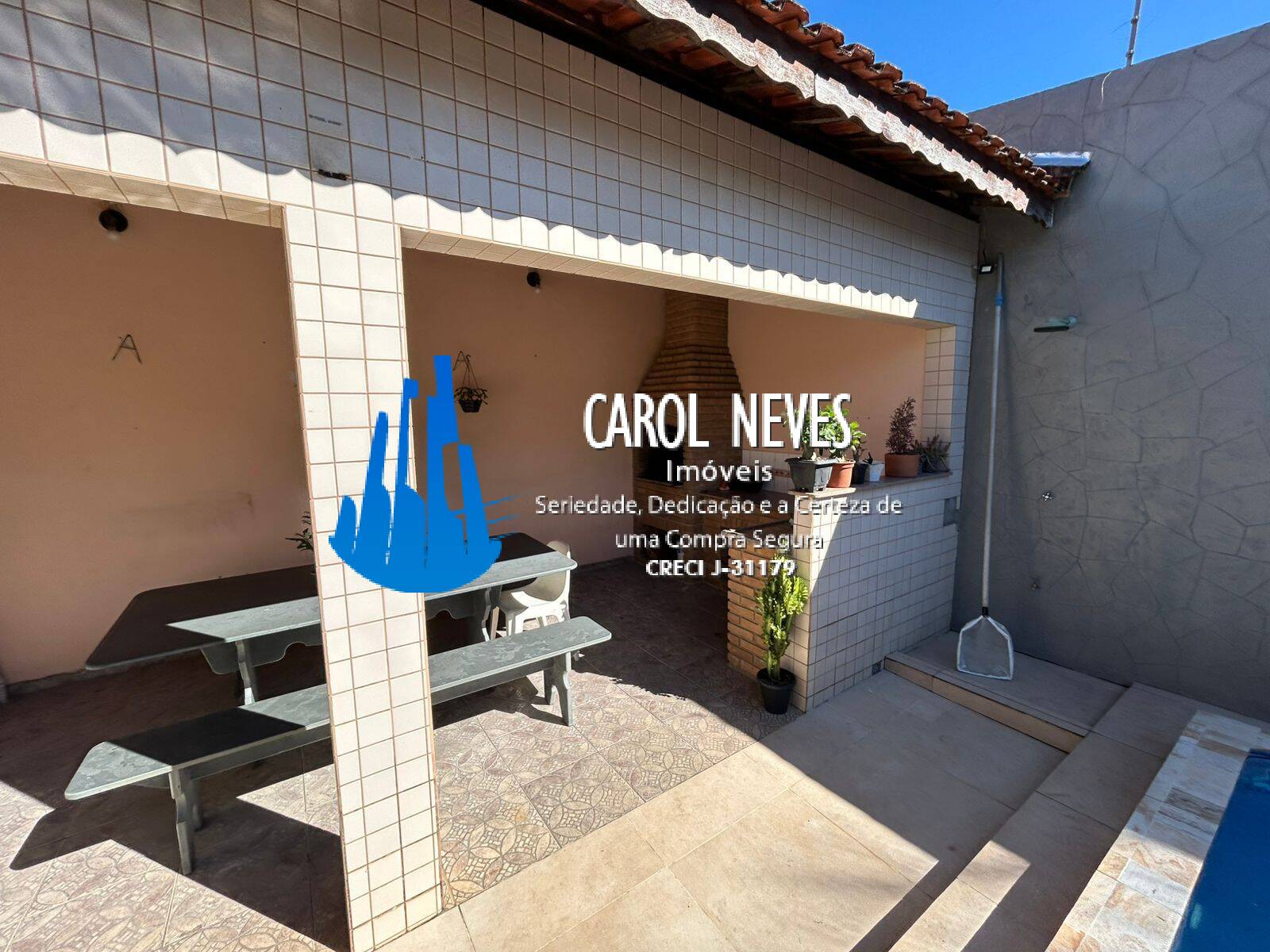 Casa à venda com 5 quartos, 229m² - Foto 18