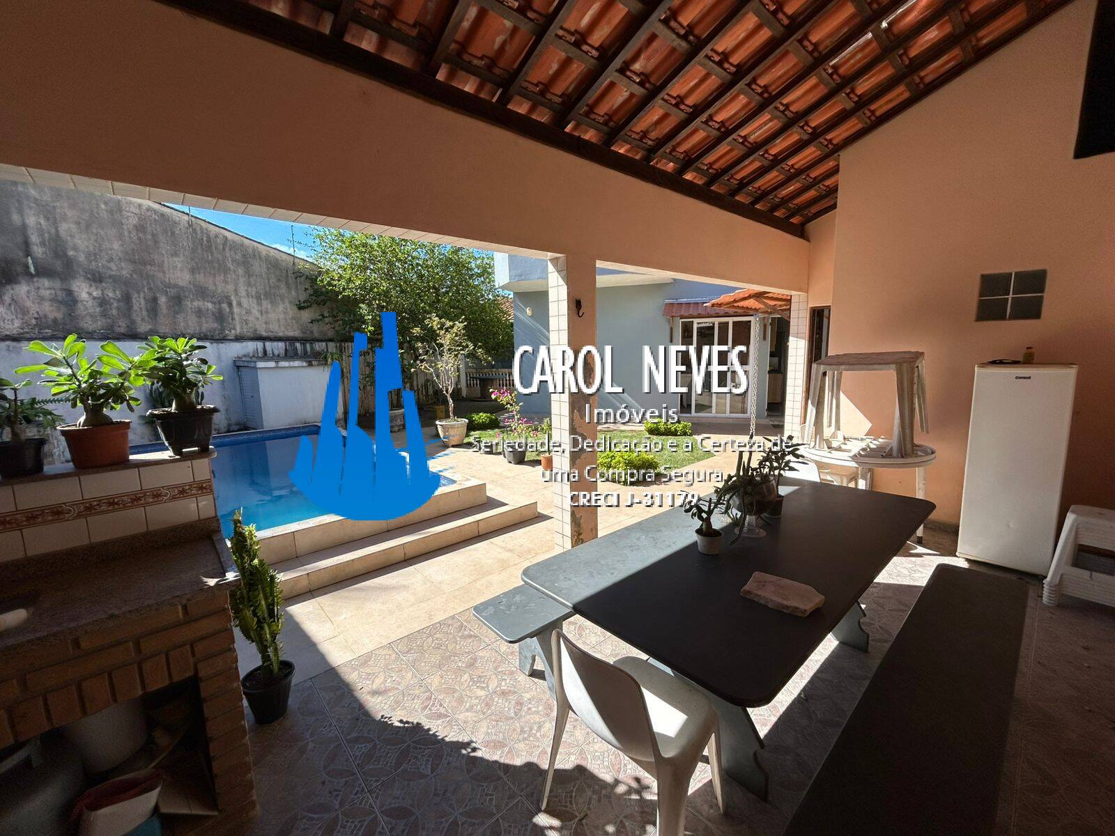 Casa à venda com 5 quartos, 229m² - Foto 12