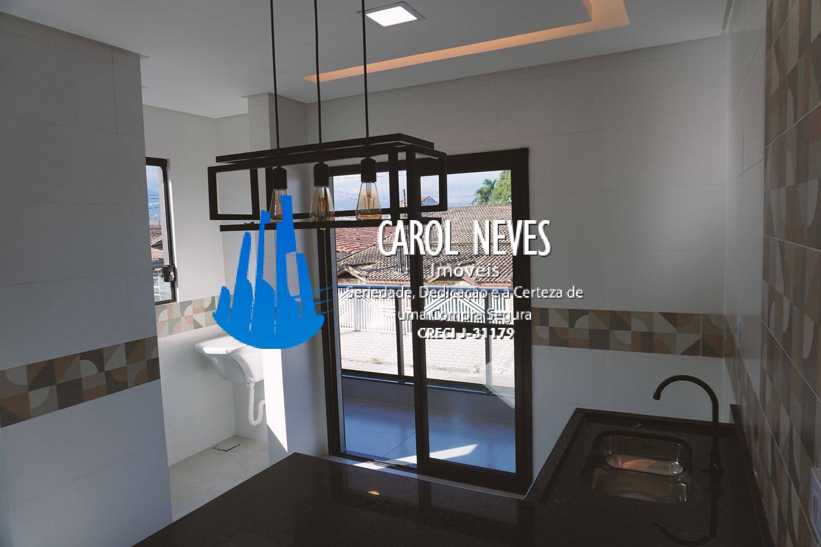 Casa à venda com 2 quartos, 82m² - Foto 4