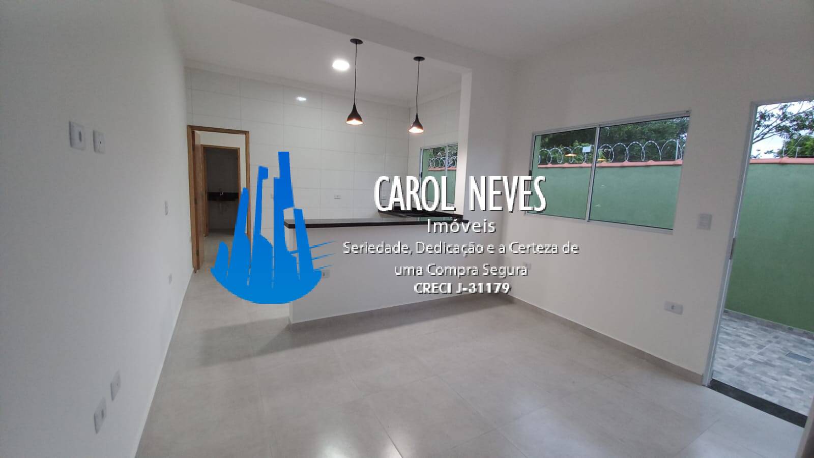 Casa à venda com 2 quartos, 64m² - Foto 4
