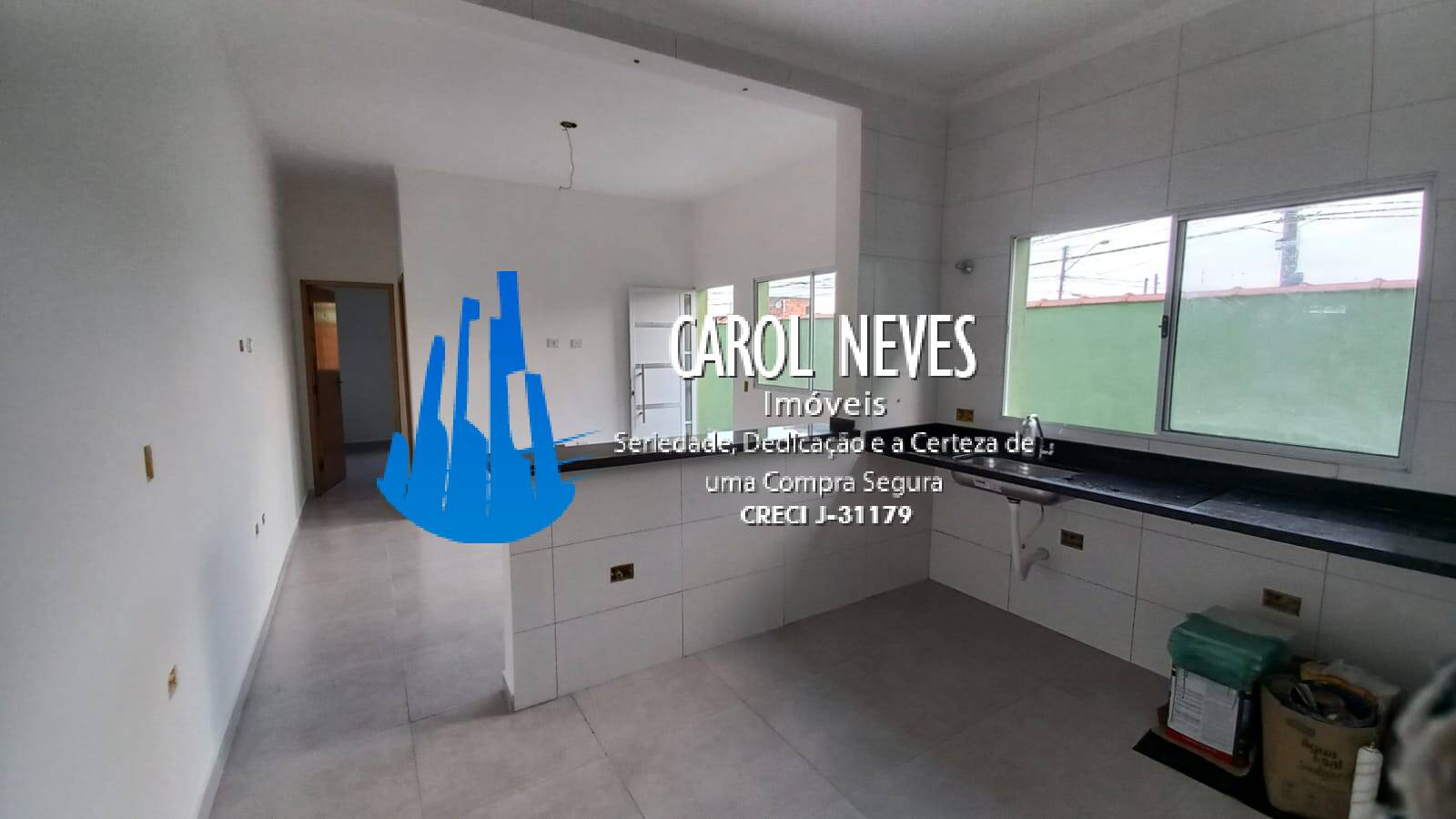Casa à venda com 2 quartos, 64m² - Foto 5