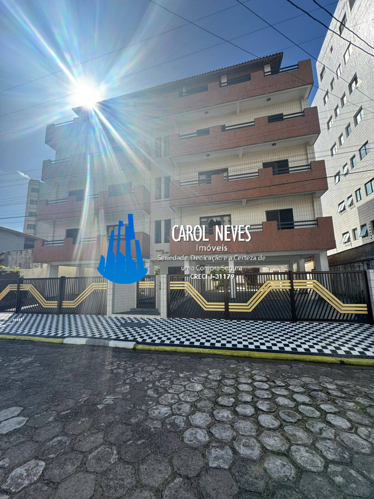 Apartamento para alugar com 2 quartos, 140m² - Foto 2