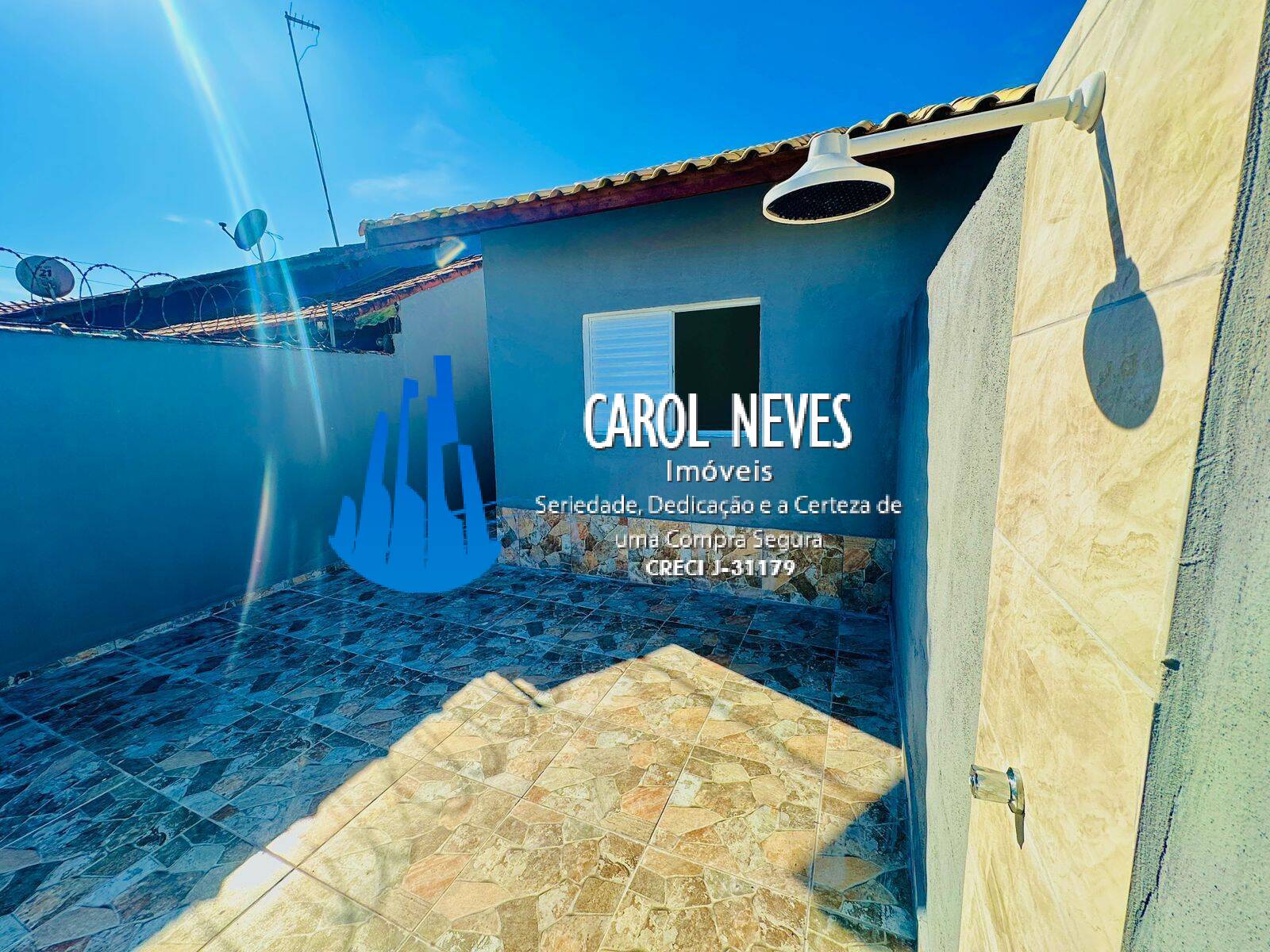 Casa à venda com 2 quartos, 65m² - Foto 11