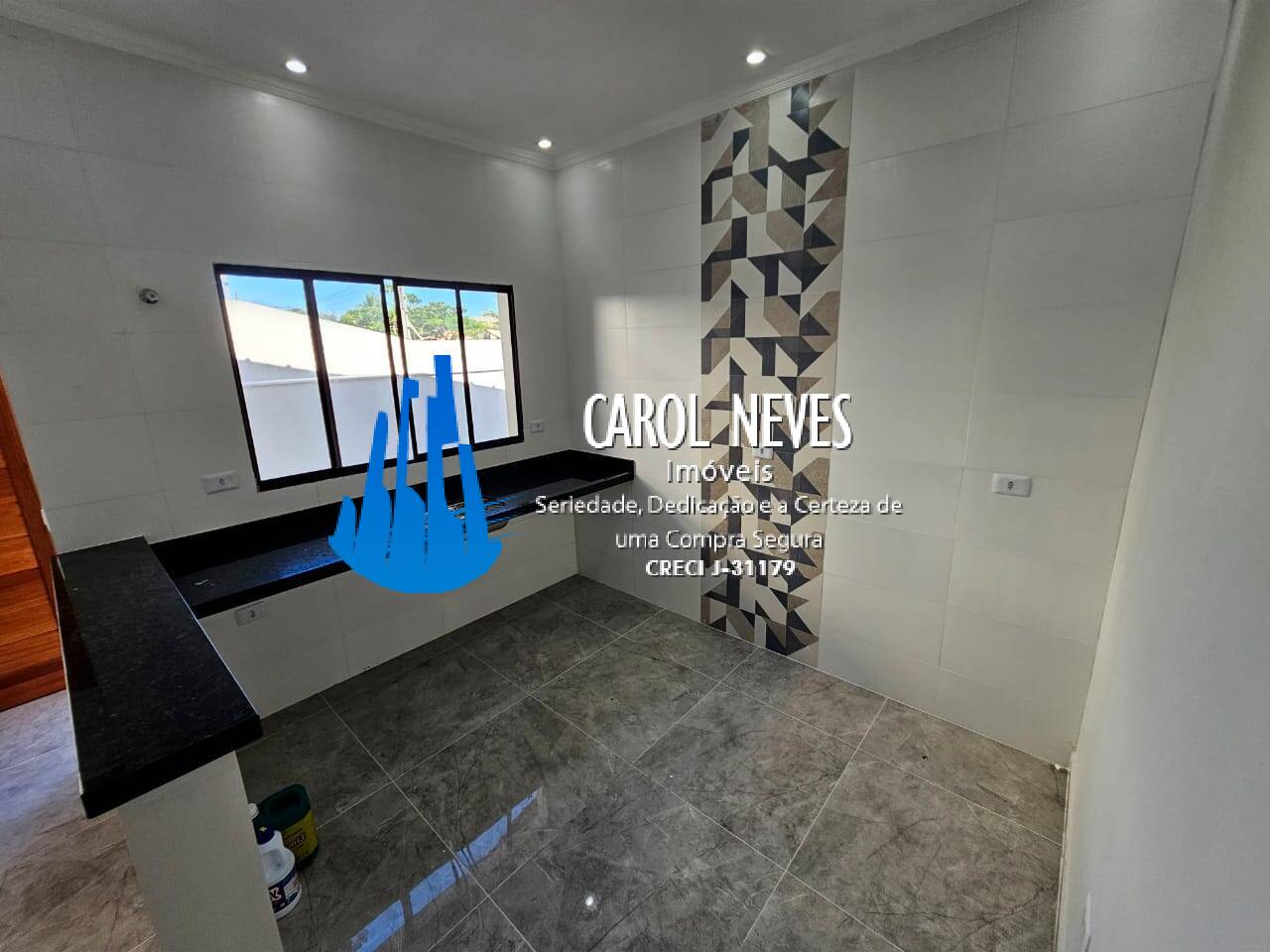 Casa à venda com 3 quartos, 75m² - Foto 12