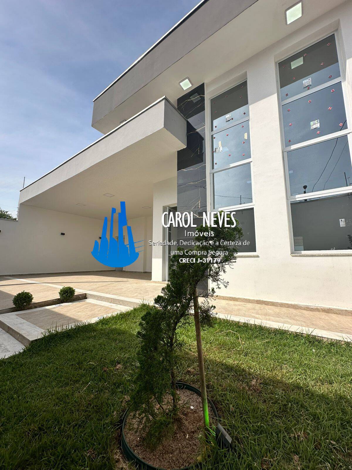 Casa à venda com 3 quartos, 140m² - Foto 2
