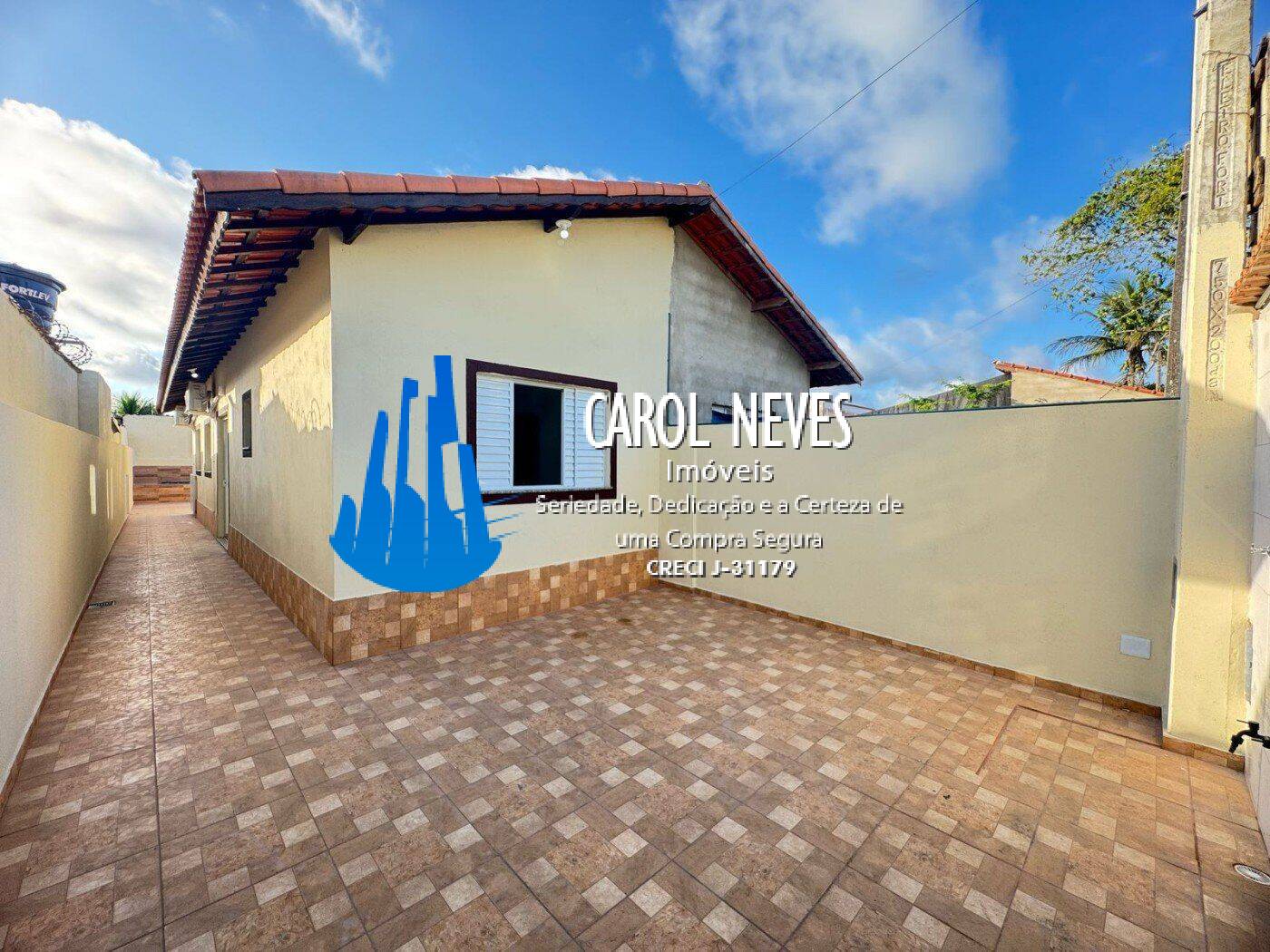 Casa à venda com 3 quartos - Foto 2