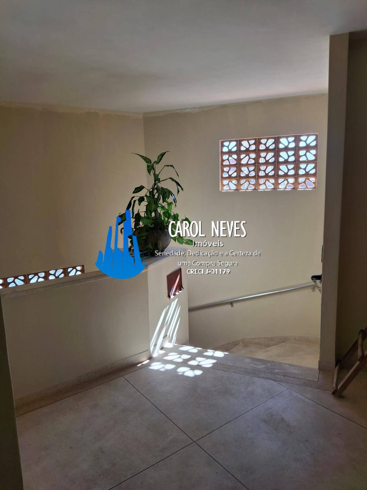 Apartamento à venda com 1 quarto, 58m² - Foto 2